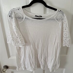 T Tahari White Eyelet Sleeve Blouse